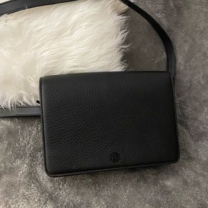 💣 Dagne Dover💣 Andra Crossbody Like New